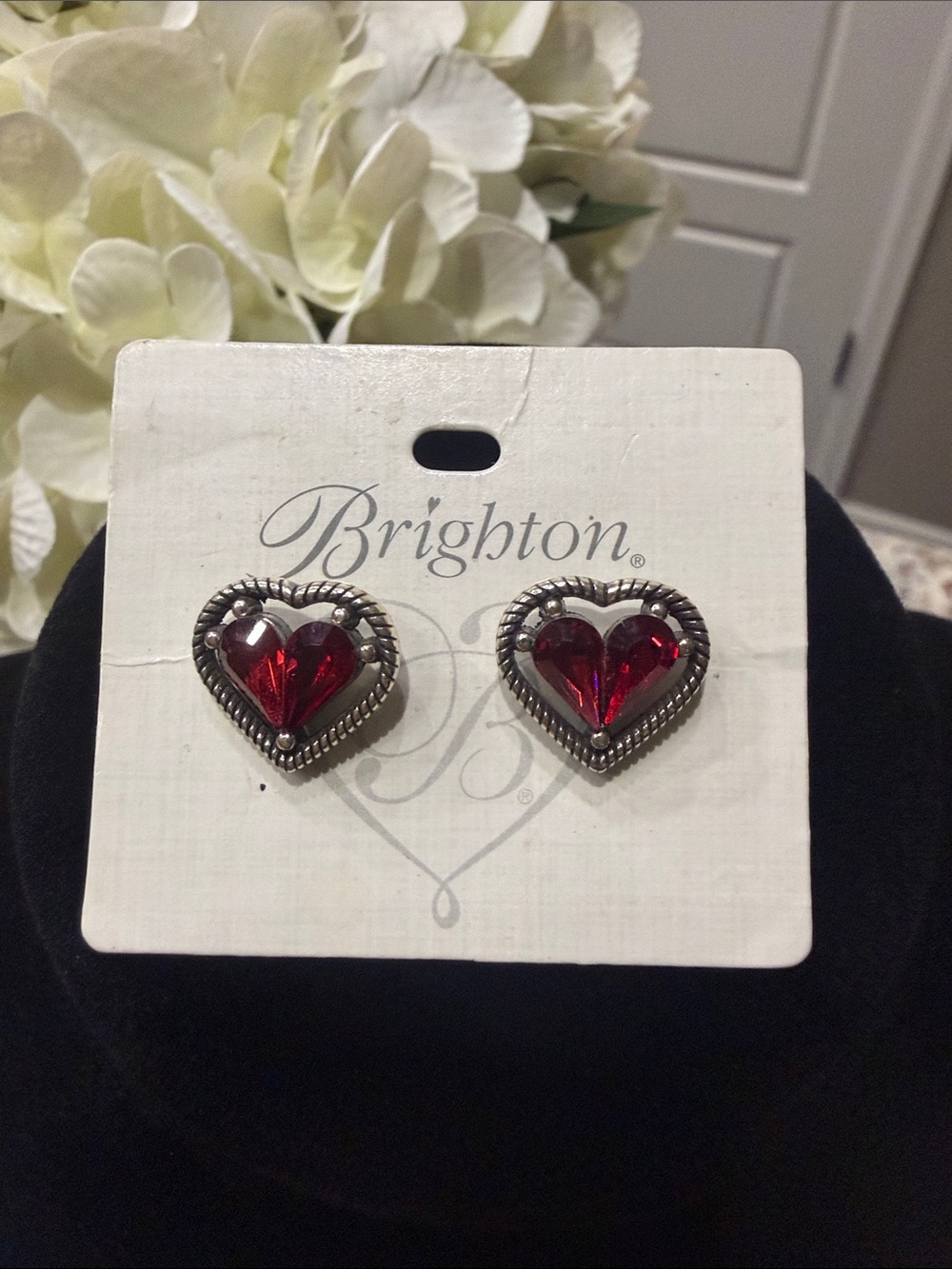 ♥️🆕 Brighton One Love Petite Heart Earrings RARE